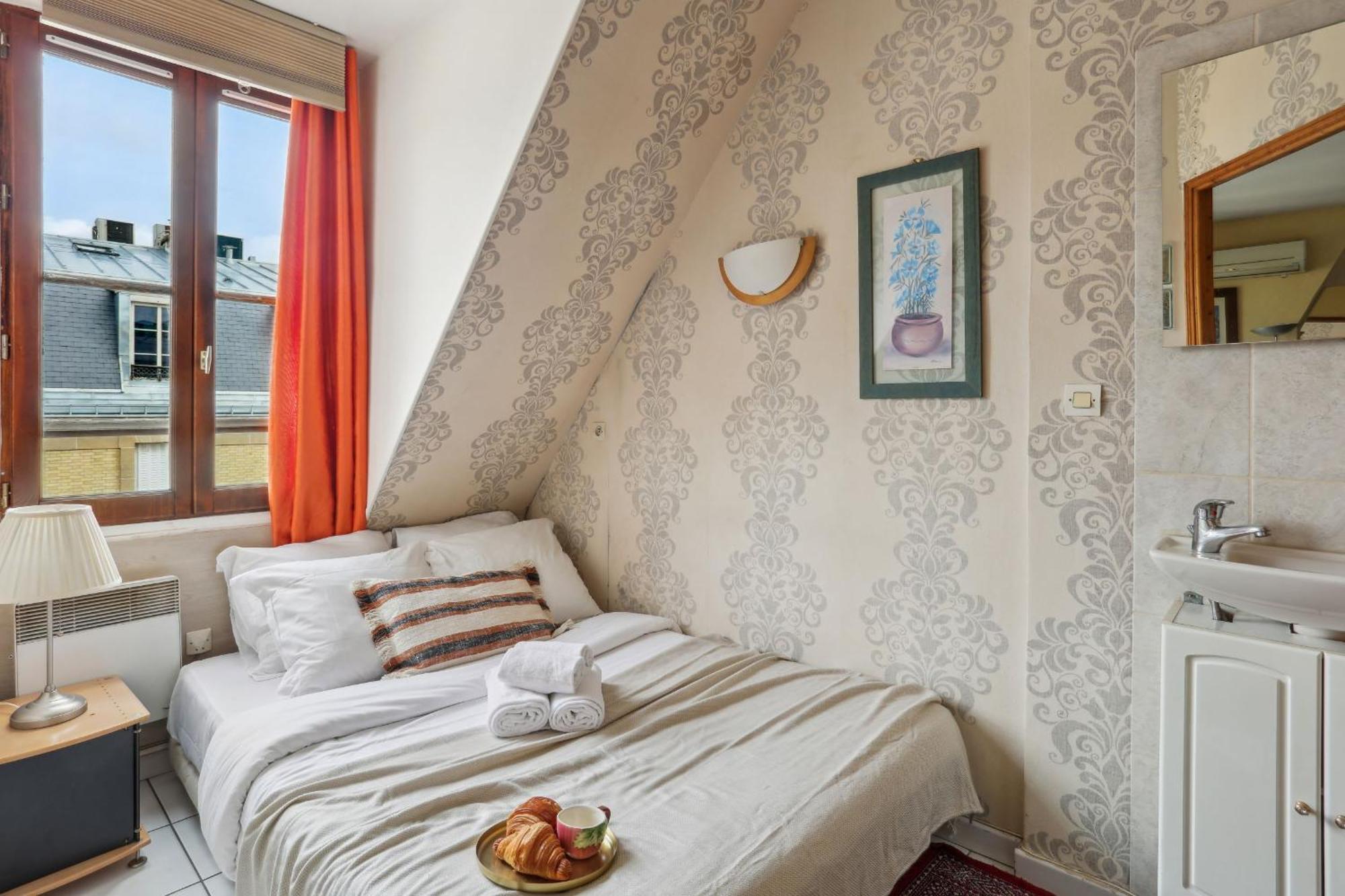 Eiffel Tower & Faubourg - 1Br - Cityapartmentstay Paříž Exteriér fotografie